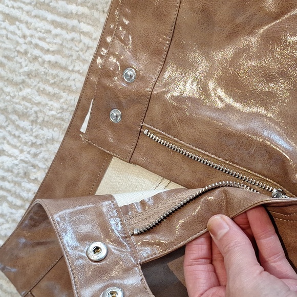 🆕️[6] "retro mini skirt " - Picture 4 of 8